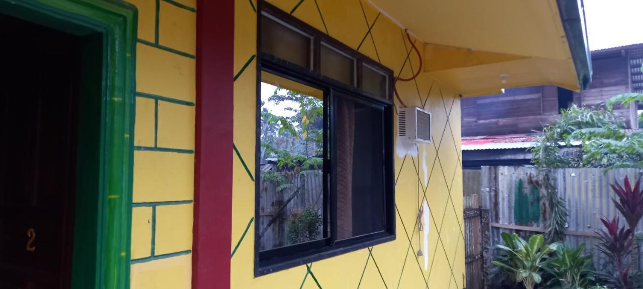 Rodel Yellow Hauz Itaytay Exterior foto
